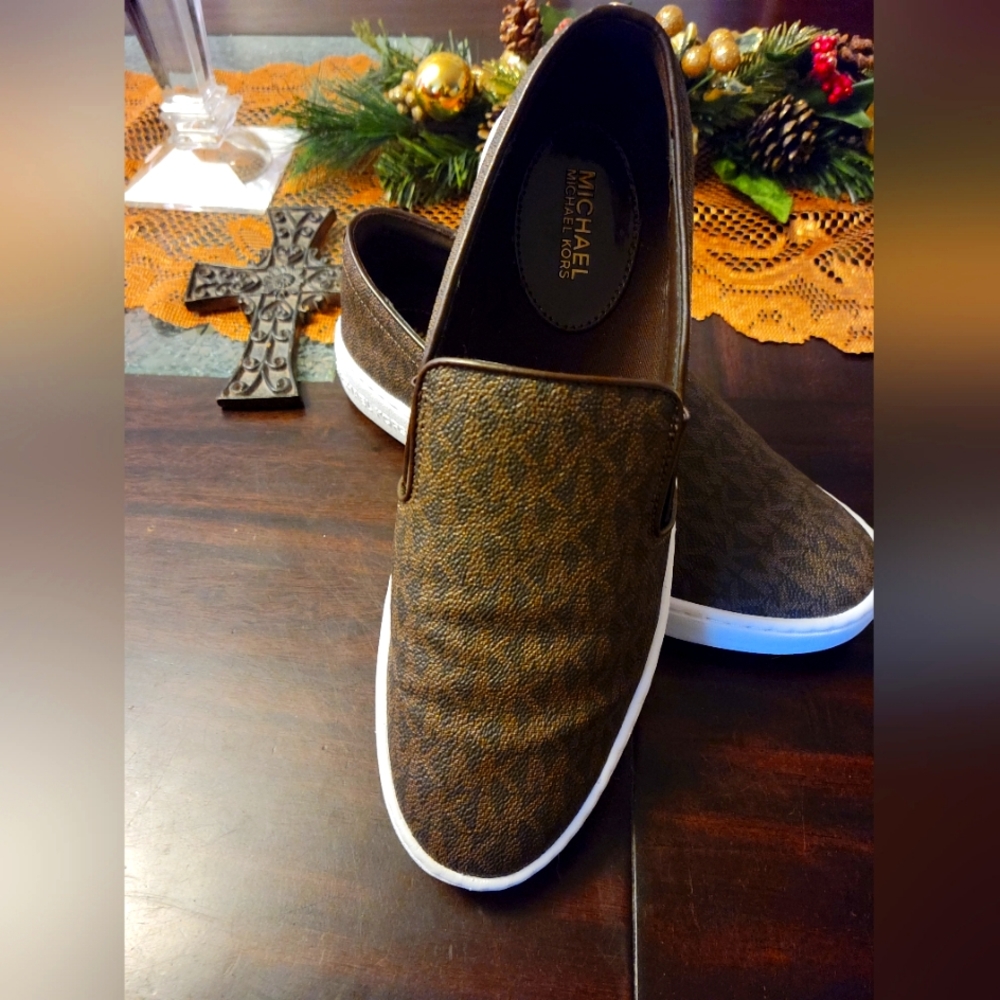 Michael Kors Casual Slip- On Sneaker Sz.9